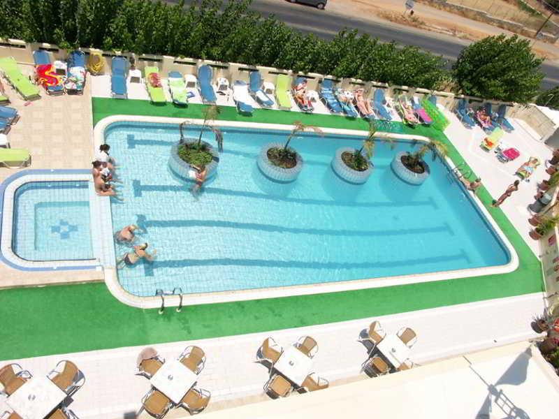 Nikos Hotel Малиа Экстерьер фото