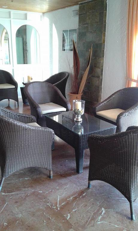 Nikos Hotel Малиа Экстерьер фото